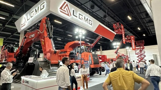 明星产品引领行业革新风潮！南宫NG·28重机闪耀巴西展！